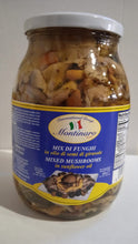 Load image into Gallery viewer, Montinaro Mixed Mushrooms in Olive Oil – 1kg Jar (Pack of 6) – Gourmet Italian Mushrooms for Restaurants and Catering"